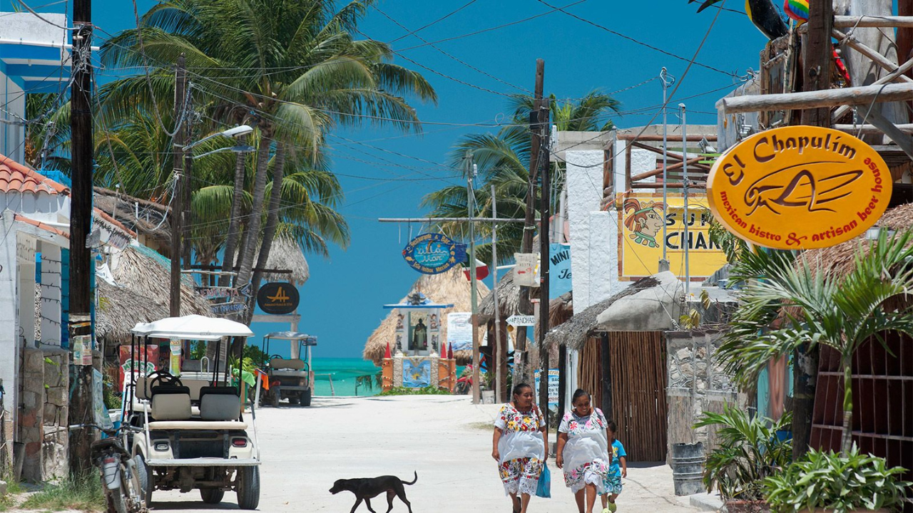 7. Isla Holbox
